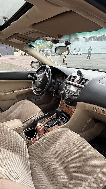 хонда аккорд левый руль: Honda Accord: 2005 г. — 9