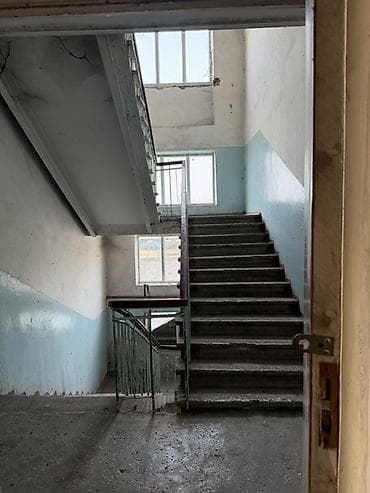 аренда помещений под офис: Трёхэтажное нежилое здание с подвалом Описание: - Кирпичное/бетонное — 3