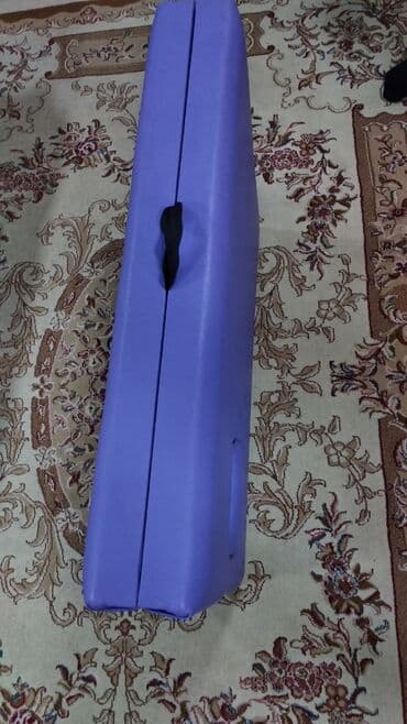 Прокат одежды: Продаётся Кушетка косметологическая - складная . Кушетка с вырезом — 5