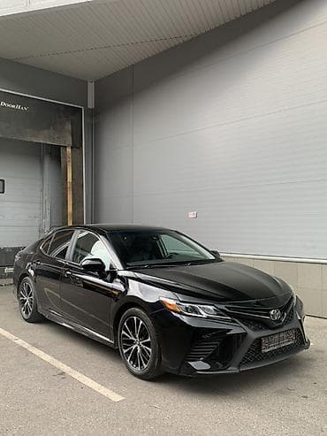 Toyota Camry: 2019 г., 2.5 л, Автомат, Бензин, Седан at lalafo.kg Toyota Camry: 2019 г., 2.5 л, Автомат, Бензин, Седан