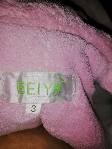 детский зимний комбез для новорождённых: Детские тёплые и на межсезонье комбезы б/у. Состояние хорошее. На — 28