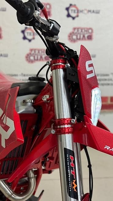 эндуро япония: Эндуро/кроссовый мотоцикл STN C9 Pro (Racing), красный. Ключевые — 9