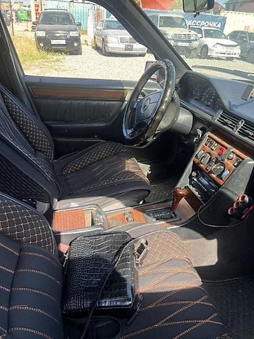 b v d: Mercedes-Benz E-Class: 1994 г., 2.2 л, Автомат, Газ, Универсал — 7