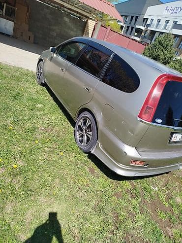 авто сатылат: Honda Stream: 2002 г., 2 л, Автомат, Бензин, Вэн/Минивэн — 6