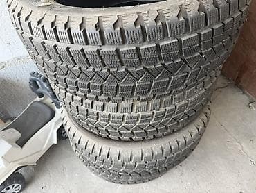 камеры покрышки: Зимние шины Firemax - Размер: 235/55 R18 - Индекс — 1