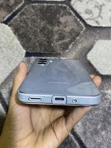220 5 5: Samsung Galaxy A16, Б/у, 128 ГБ, цвет - Белый, 2 SIM — 4