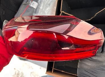 Задний левый стоп-сигнал BMW 2021 г., Б/у, Оригинал, Германия at lalafo.kg Задний левый стоп-сигнал BMW 2021 г., Б/у, Оригинал, Германия