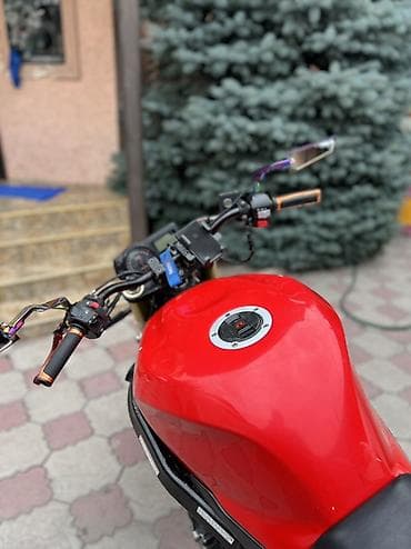 Мототехника: Спортбайк Suzuki, 600 куб. см, Бензин, Чоңдор үчүн — 6