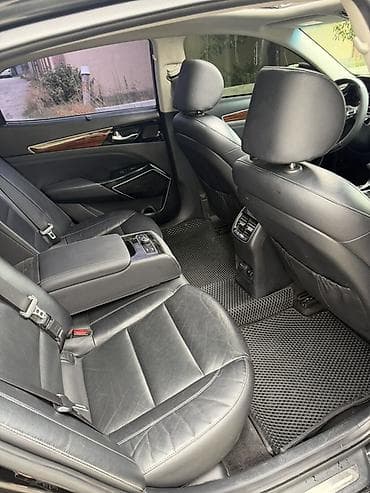 срочное: Kia K7: 2017 г., 3 л, Автомат, Газ, Седан — 7