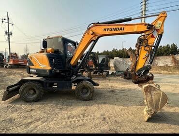 Экскаватор | Выкорчевывание пней, Траншеи, Котлованы at lalafo.kg Экскаватор | Выкорчевывание пней, Траншеи, Котлованы