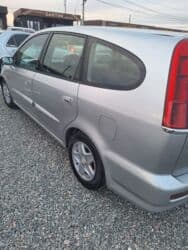 форанер 2020: Honda Stream: 2002 г., 1.7 л, Механика, Бензин, Минивэн — 4