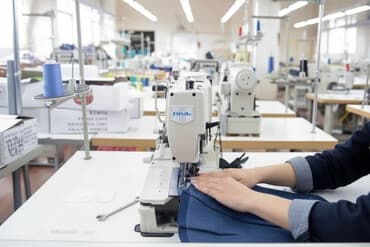 дом швейный цех: Сдаем швейный цех 120кв с безшумными машинками и всем необходимыми — 1