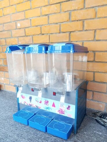 Аппарат кулер для сок, компот,итд. Каждый бочок по 17 литров