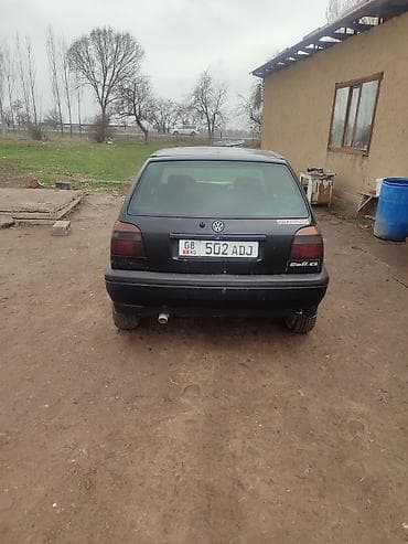 tayota vitz: Volkswagen Golf: 1992 г., Механика, Хэтчбэк — 3