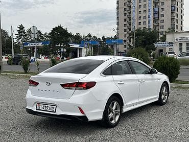 Hyundai Sonata: 2021 г., 2 л, Автомат, Газ, Седан — 6