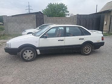 сиденье ауди 100 с4: Volkswagen Passat: 1989 г., 1.8 л, Механика, Бензин, Седан — 9