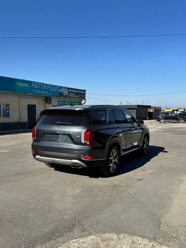 продаю в связи с переездом: Hyundai Palisade: 2019 г., 2.2 л, Типтроник, Дизель, Внедорожник — 4