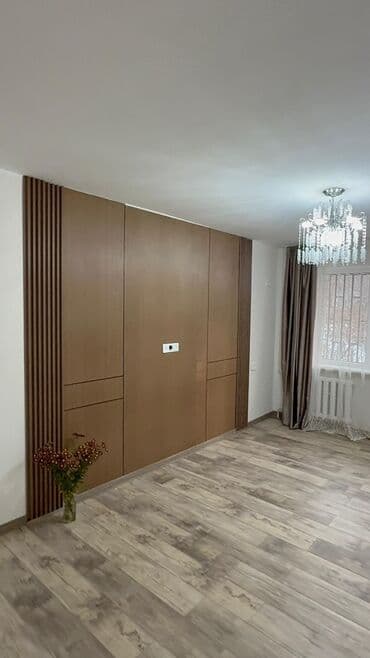 бишкек пол дома: 2 бөлмө, 43 кв. м, 104-серия, 1 кабат, Евроремонт — 3