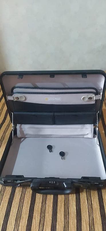 Другие сумки: Кейс President 3130 пластиковый, для документов (дипломат, чемодан) — 4