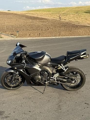 Мототехника: Продаю Honda CBR1000RR Fireblade 2007 — легендарный литровый спортбайк — 3