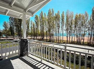навайкана аренда: 🏡 Продаётся премиальный дуплекс в Chaika Resort на Иссык-Куле. 📍 2-я — 10