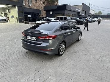 гегант 817: Hyundai Avante: 2018 г., 1.6 л, Автомат, Бензин, Седан — 6