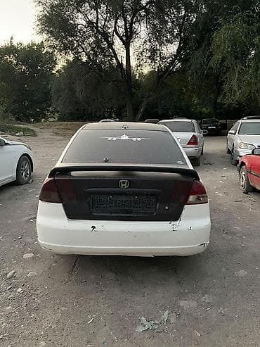 Продажа авто: Honda Civic: 2001 г., Седан — 3