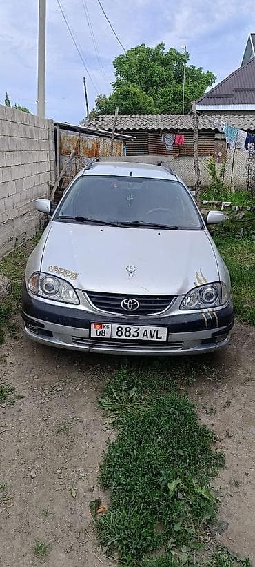 Toyota Avensis: 2002 г., Универсал