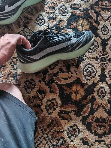 nike react: Мужские кроссовки, 42, Adidas, Б/у, цвет - Черный, Самовывоз — 4