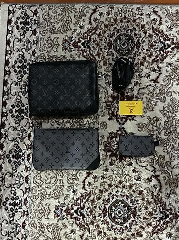 барсетка lv: Классическая сумка, Louis Vuitton, Китай, Материал: Экокожа, Регулируемый ремень, Мужские, Новый — 3
