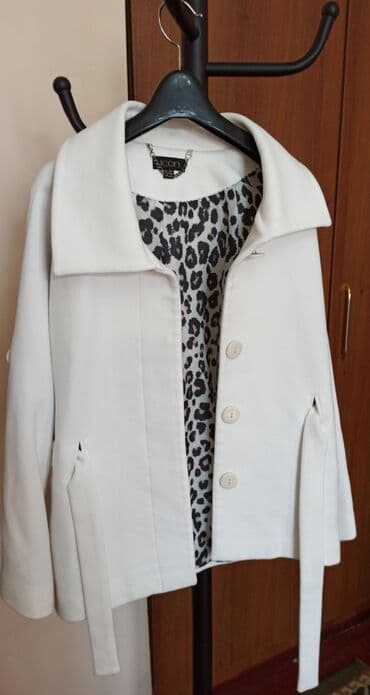 Одежда для пляжа: П/пальто Турция фирмы Icon, размер 46-48, в новом состоянии, один — 1