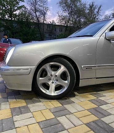 Дөңгөлөктөр монтажда 225 / 50 / R 17, Жай, Колдонулган, Комплект, Жеңил унаалар, Куйма, тешиктери - 5 — 1