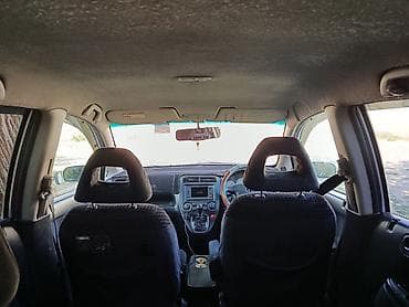 фонари освещения: Honda Stream: 2003 г., 2 л, Автомат, Газ, Универсал — 6