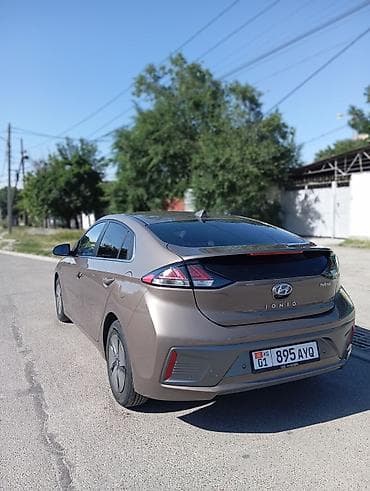 хендай ioniq: Hyundai Ioniq: 2019 г., 1.6 л, Гибрид, Хэтчбэк — 4