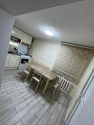 Дома: Продаётся участок с домом Район: Рабочий городок, ул. Асаналиева — 3