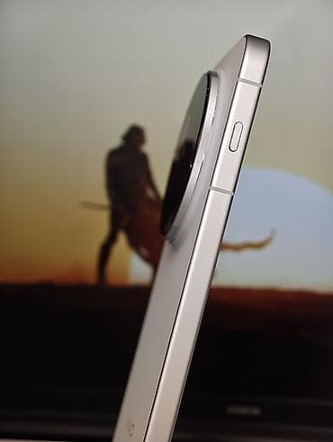 Vivo X300 Pro, Б/у, 512 ГБ, цвет - Белый, 2 SIM — 8
