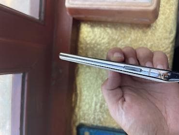 macbook pro бу: Samsung Galaxy S10e, Б/у, 128 ГБ, цвет - Белый, 2 SIM — 6