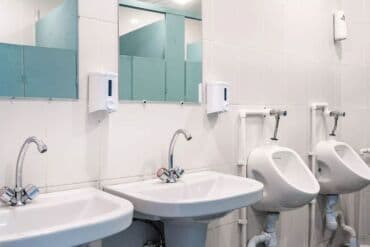 найти работу с проживанием: Вакансии на складах (вахтовый метод) Открыты позиции: - Комплектовщик — 6