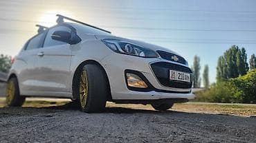 авто расрочка ош: Chevrolet Spark: 2019 г., 1 л, Вариатор, Бензин, Хэтчбэк — 2