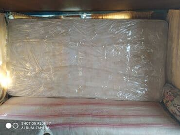 диваны с ортопедическим матрасом: Продаю матрас фирма-"LINA", Б/У, чистый, состояние на 5, размеры 1м х — 1