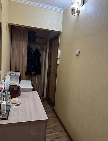 1 комната, 33 м², 8 мкр 3 этаж, Косметический ремонт