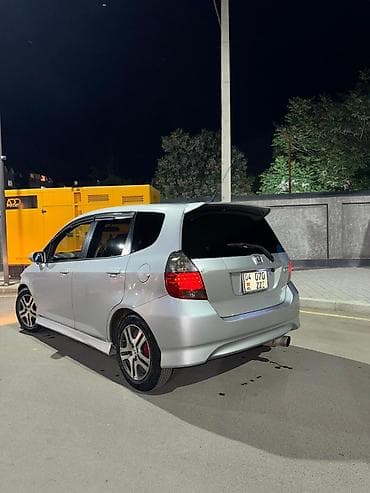 ml 55: Honda Fit: 2005 г., 1.5 л, Вариатор, Бензин, Хэтчбэк — 8