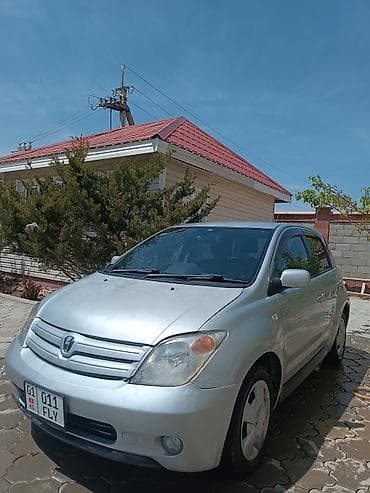 деу матиз 1: Toyota Ist: 2003 г., 1.3 л, Автомат, Бензин, Хэтчбэк — 2