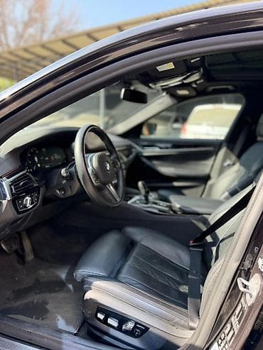 skyline gtr: BMW 530: 2019 г., 2 л, Робот, Бензин, Седан — 7