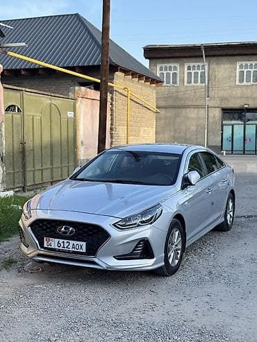 Hyundai Sonata: 2019 г., 2 л, Автомат, Газ, Седан