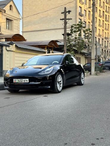 обменяю на: Tesla Model 3: 2022 г., Автомат, Электромобиль, Седан — 1