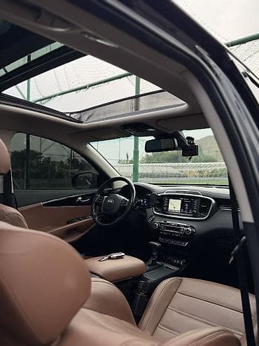Продажа авто: Kia Sorento: 2018 г., 2 л, Автомат, Дизель, Кроссовер — 9