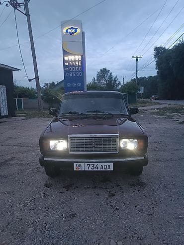 Унаа сатуу: ВАЗ (ЛАДА) 2107: 2006 г., 1.6 л, Кол менен иштөөчү, Бензин, Седан — 10