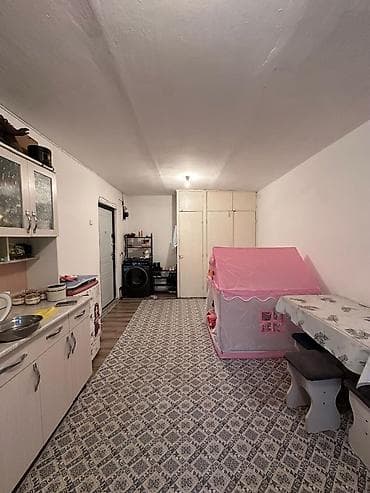 обмен на мало: 18 м², Без мебели — 2