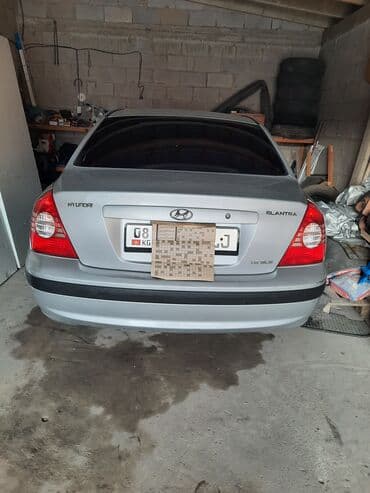 дом на колесо: Hyundai Elantra: 2004 г., 1.6 л, Механика, Газ, Седан — 1